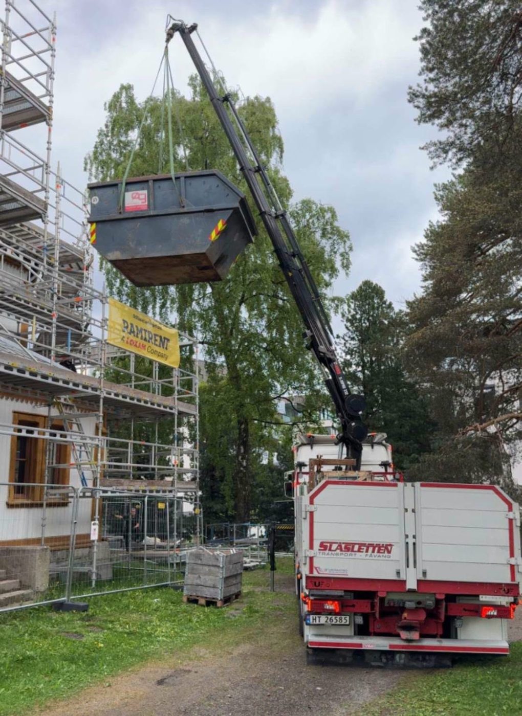 Kran- og krokbil fra Slåsletten Transport