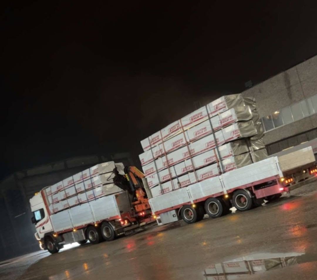 Maskinsemi klargjort for transport
